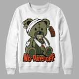 Olive Collection DopeSkill Sweatshirt Hurt Bear Graphic