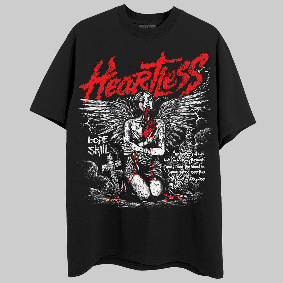 Black and White Collection DopeSkill T-Shirt Heartless Graphic