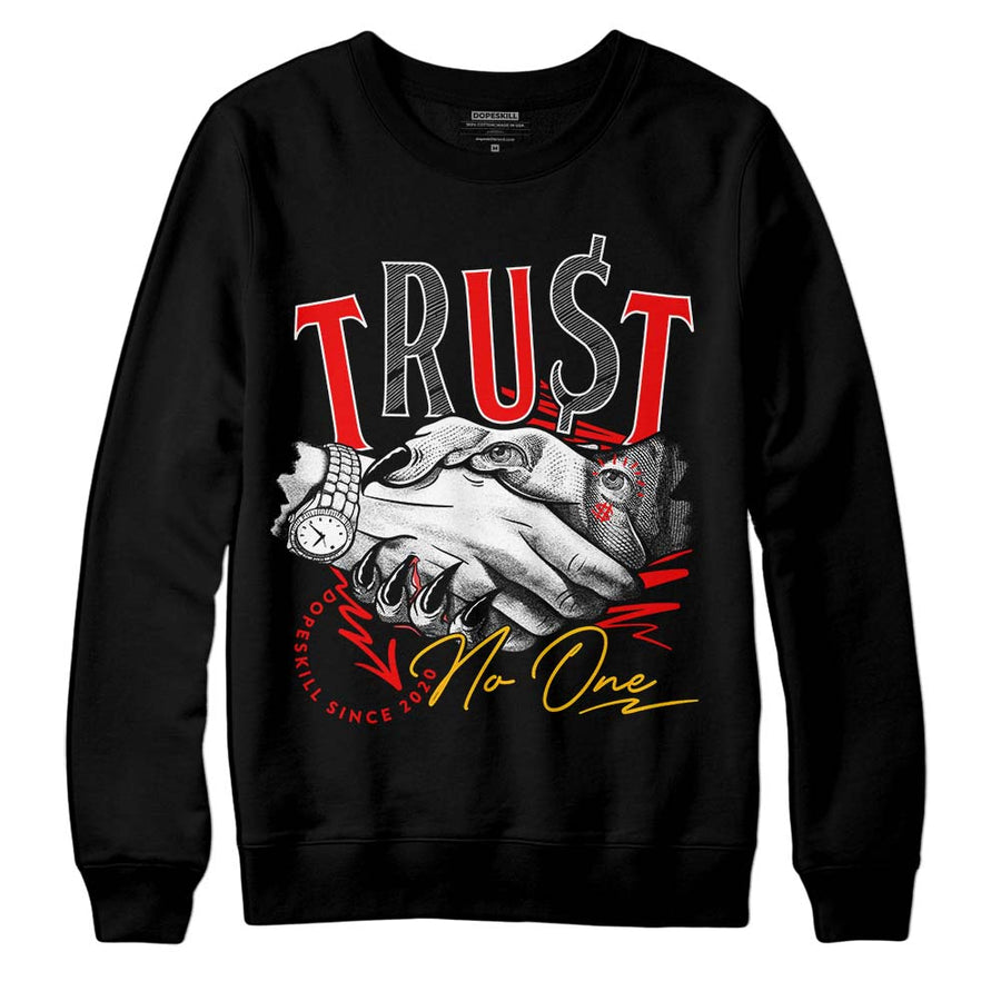 Red Collection DopeSkill Sweatshirt Trust No One Graphic