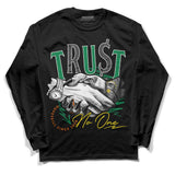 Green Collection DopeSkill Long Sleeve T-Shirt Trust No One Graphic
