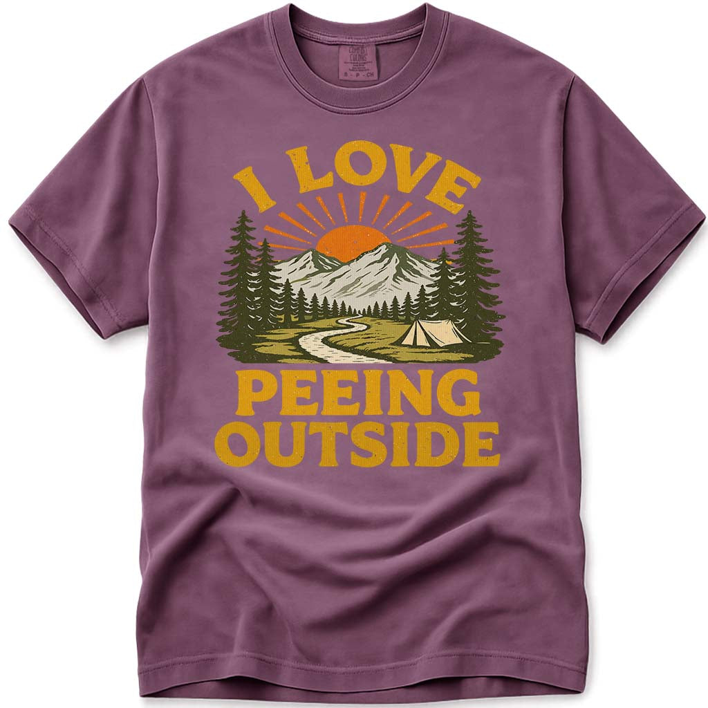 I Love Peeing Outside Funny Hiking Camping T-Shirt
